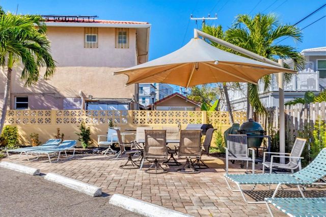 129 TYLER DRIVE 103, Sarasota, FL 34236