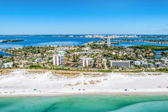 129 TYLER DRIVE 103, Sarasota, FL 34236