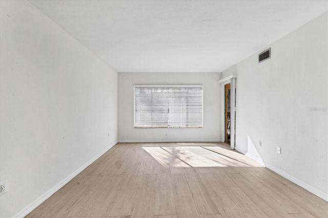 129 TYLER DRIVE 103, Sarasota, FL 34236