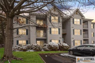 309 Stratford Place, Bound Brook, NJ 08805