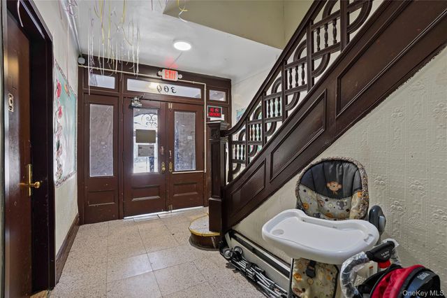 309 Bedford Park Boulevard, Bronx, NY 10458