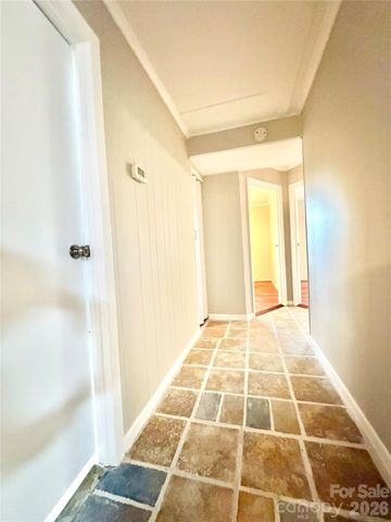 6530 Curlee Road, Conover, NC 28613
