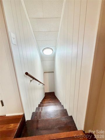 6530 Curlee Road, Conover, NC 28613