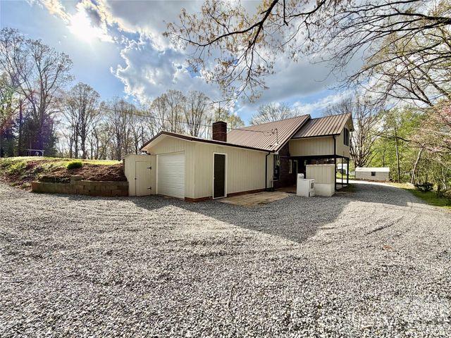 6530 Curlee Road, Conover, NC 28613