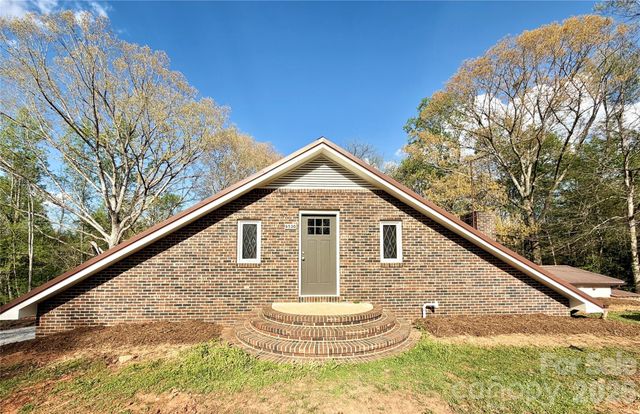 6530 Curlee Road, Conover, NC 28613