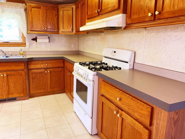 9 Buick Street, Barre Town, VT 05641
