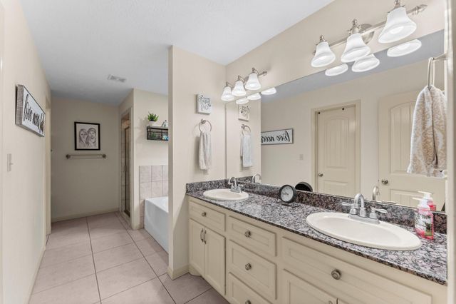 3302 Emerson Drive, Montgomery, TX 77356