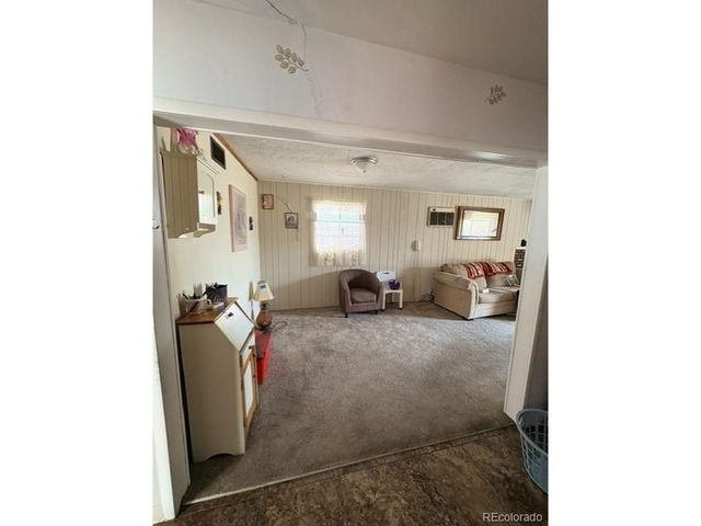 1125 Xanadu St, Aurora, CO 80011