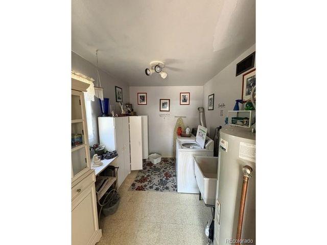 1125 Xanadu St, Aurora, CO 80011