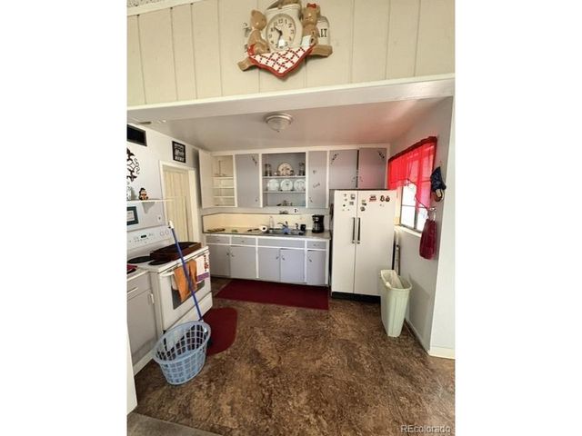 1125 Xanadu St, Aurora, CO 80011