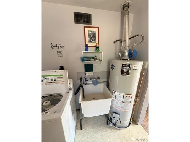 1125 Xanadu St, Aurora, CO 80011
