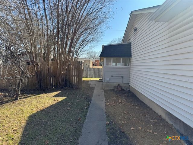 904 Houston Street, Killeen, TX 76541