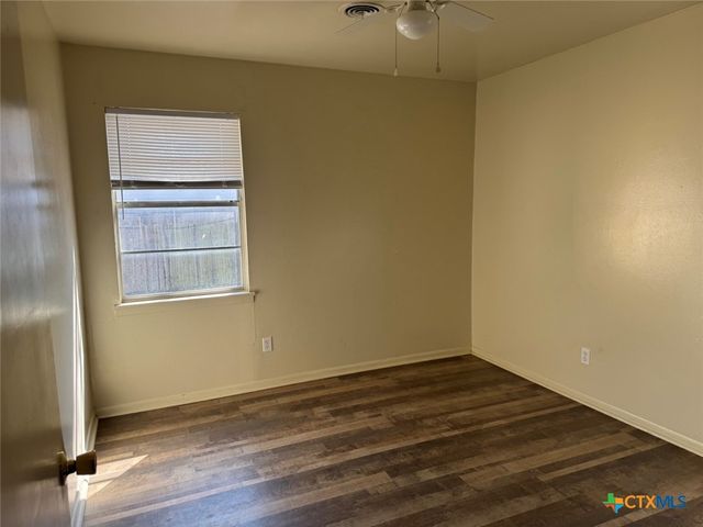 904 Houston Street, Killeen, TX 76541