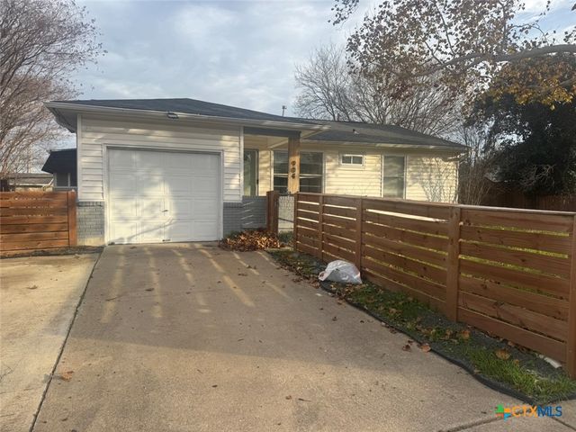 904 Houston Street, Killeen, TX 76541