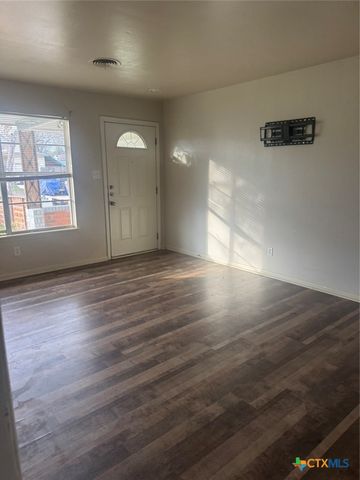 904 Houston Street, Killeen, TX 76541