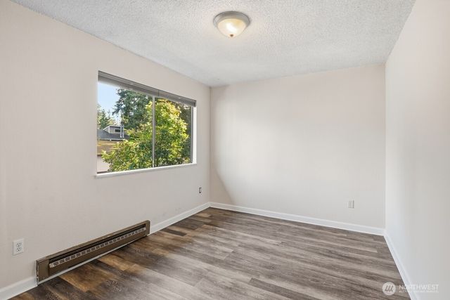 12529 SE 30th Street, Bellevue, WA 98005