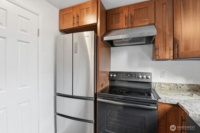 12529 SE 30th Street, Bellevue, WA 98005