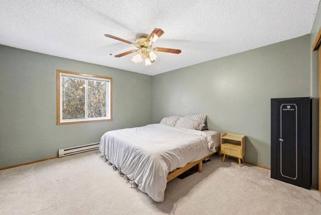 3642 10th Street N, Fargo, ND 58102