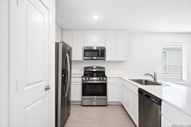 1355 Neria Loop, San Antonio, TX 78224