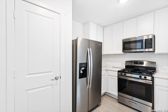 1355 Neria Loop, San Antonio, TX 78224