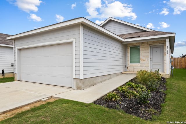 1355 Neria Loop, San Antonio, TX 78224