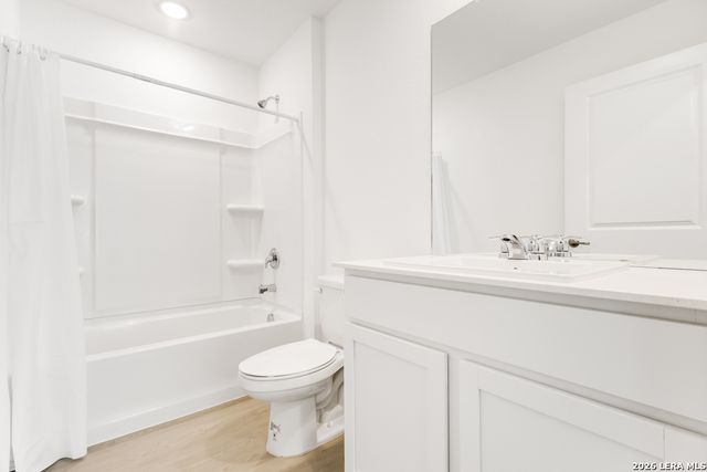 1355 Neria Loop, San Antonio, TX 78224