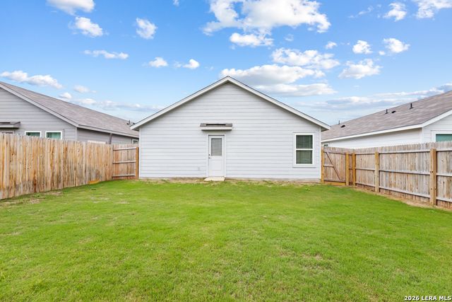 1355 Neria Loop, San Antonio, TX 78224