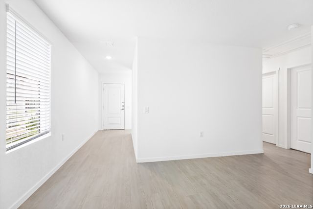 1355 Neria Loop, San Antonio, TX 78224