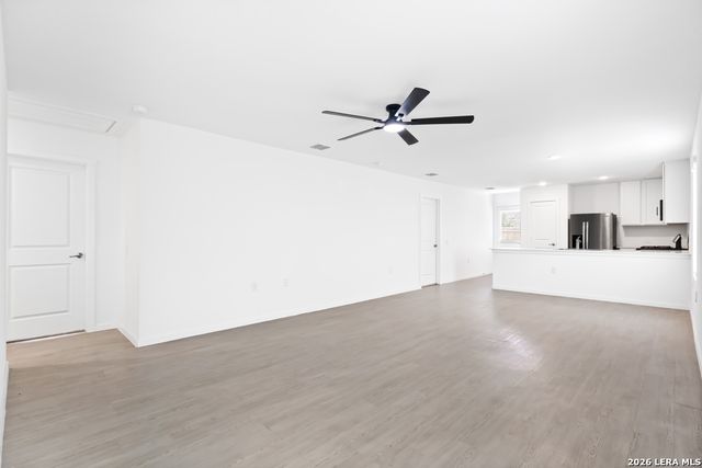 1355 Neria Loop, San Antonio, TX 78224