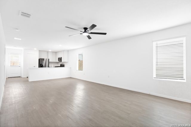 1355 Neria Loop, San Antonio, TX 78224