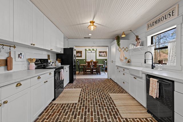 1152 County Road 166, Overton, TX 75684