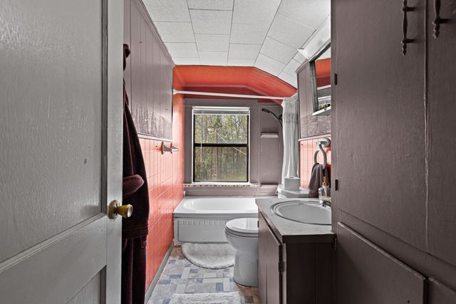 1152 County Road 166, Overton, TX 75684