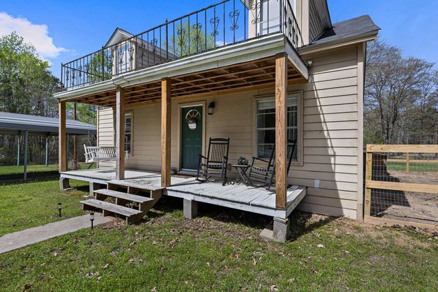 1152 County Road 166, Overton, TX 75684