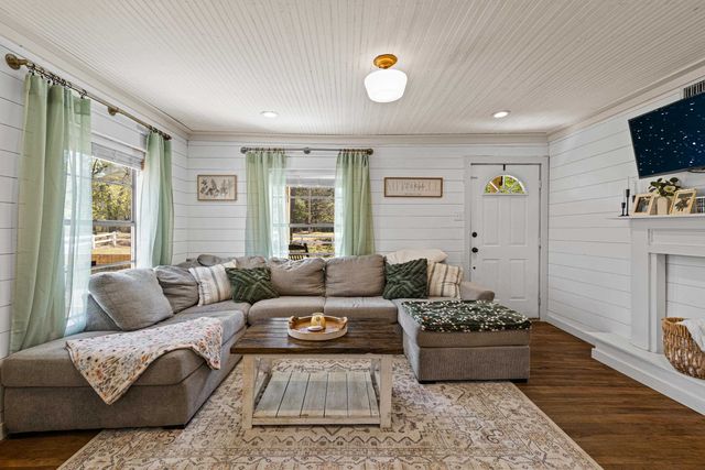 1152 County Road 166, Overton, TX 75684