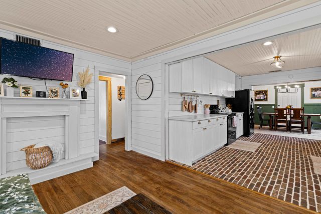 1152 County Road 166, Overton, TX 75684