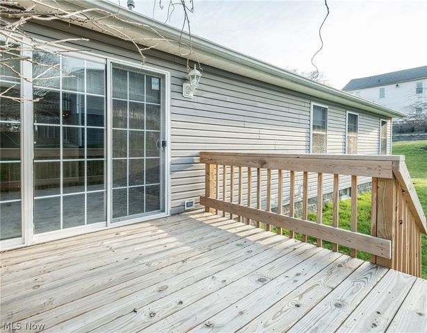 3278 Sumser Street NW, North Canton, OH 44720