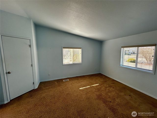 420 W Cove Lane, Sequim, WA 98382