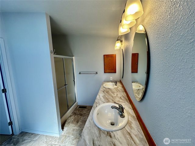 420 W Cove Lane, Sequim, WA 98382