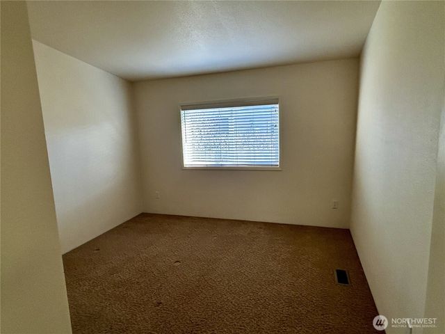 420 W Cove Lane, Sequim, WA 98382