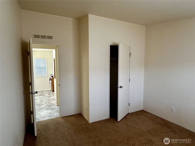 420 W Cove Lane, Sequim, WA 98382