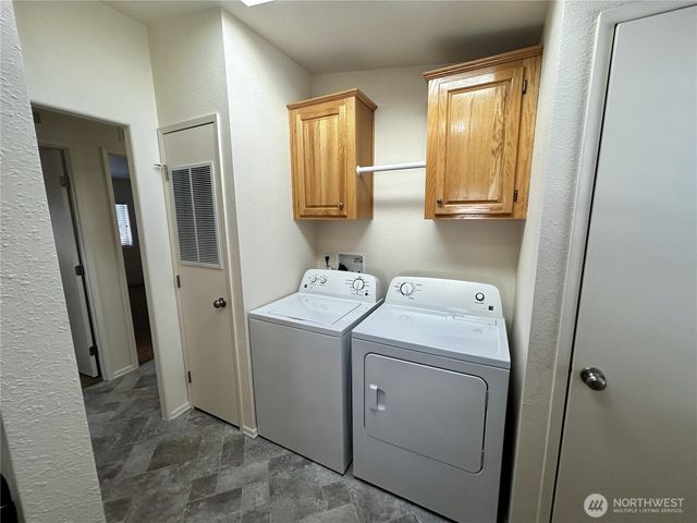 420 W Cove Lane, Sequim, WA 98382