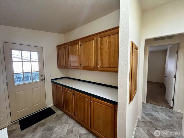 420 W Cove Lane, Sequim, WA 98382