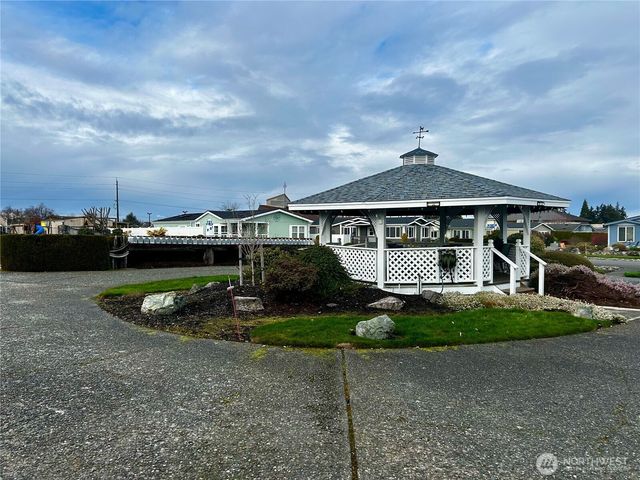 420 W Cove Lane, Sequim, WA 98382