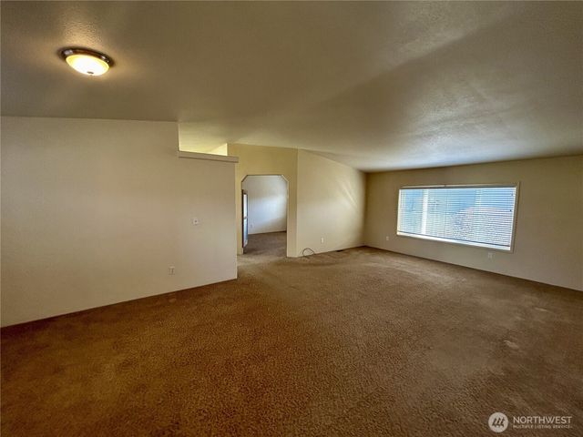 420 W Cove Lane, Sequim, WA 98382