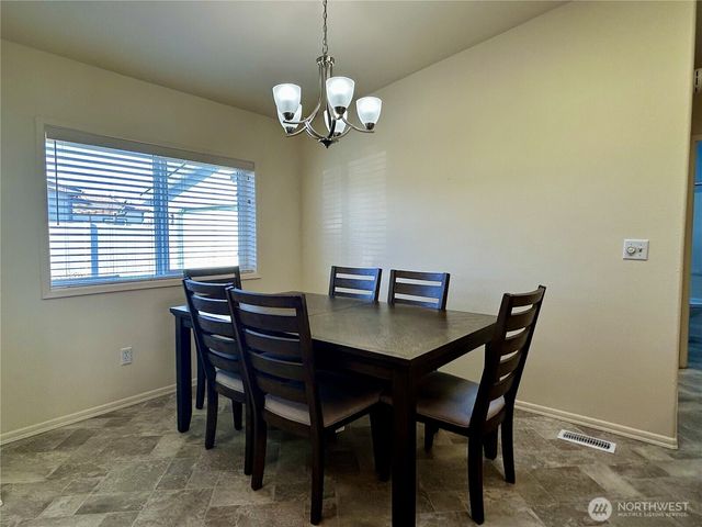 420 W Cove Lane, Sequim, WA 98382