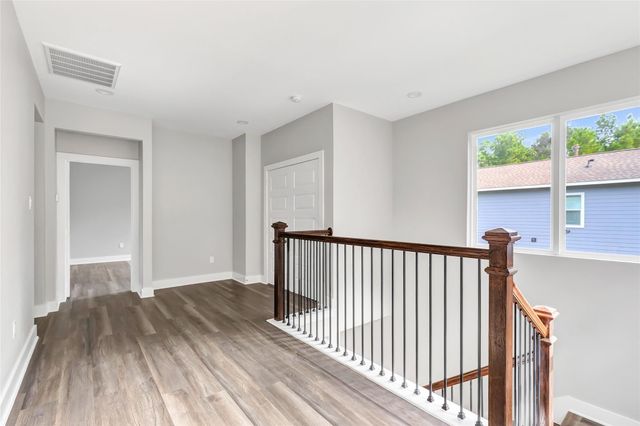 729 Magnolia Point Drive, Houston, TX 77336