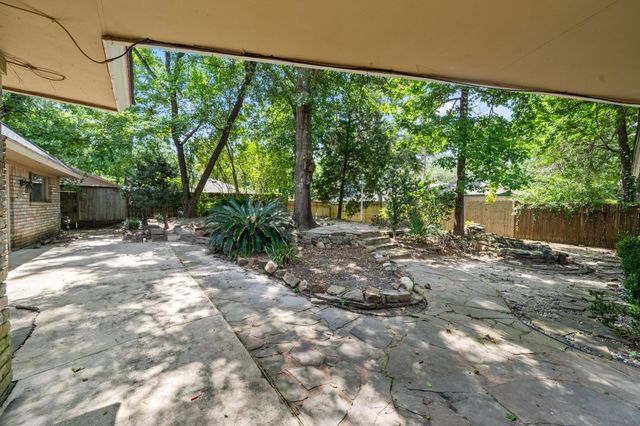 1938 Running Springs Drive, Houston, TX 77339