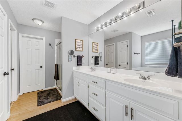 29417 W 186th Street, Gardner, KS 66030