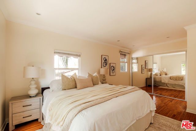6750 Wedgewood Place, Los Angeles, CA 90068