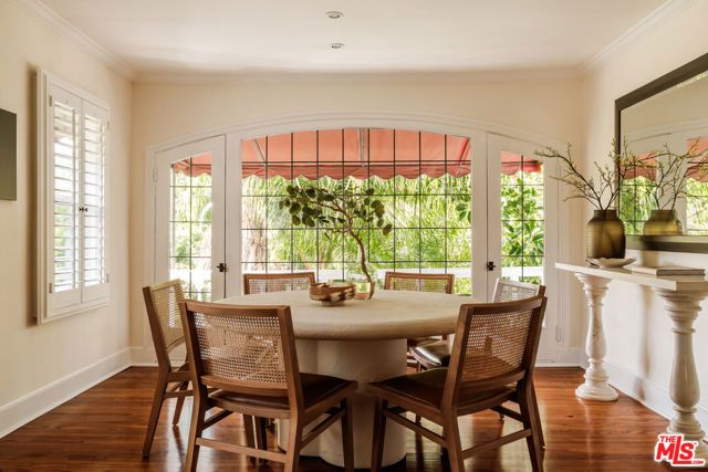 6750 Wedgewood Place, Los Angeles, CA 90068